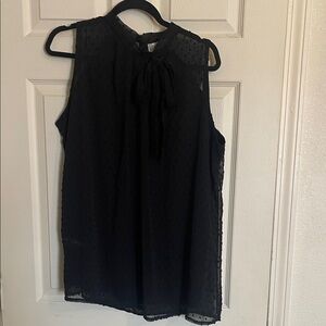 Elegant Black Sleeveless Blouse